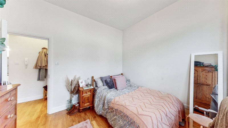 Lammas Park Road, Ealing, W5