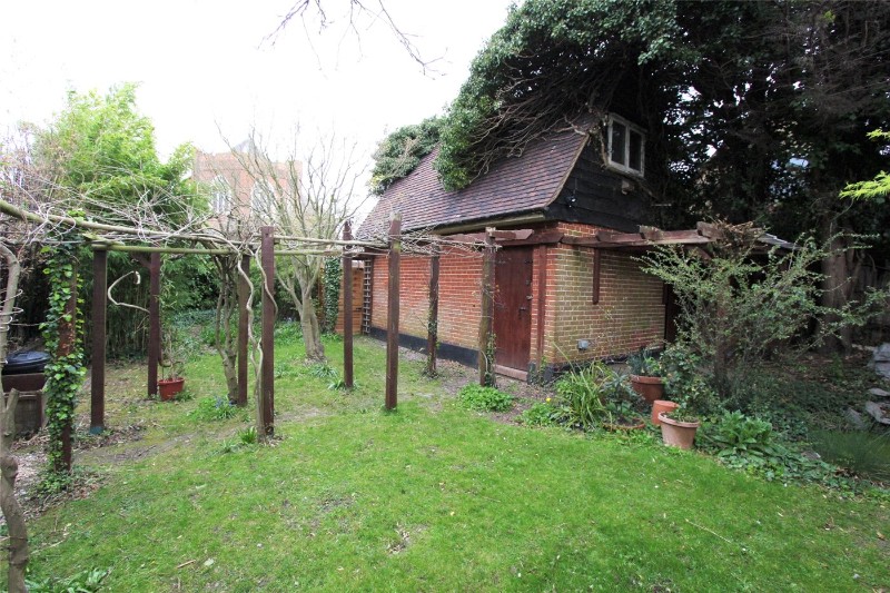 Mount Avenue, Westcliff-on-Sea, Essex, SS0