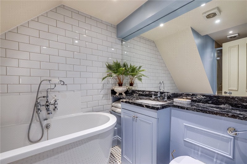 Broughton Road, London, SW6