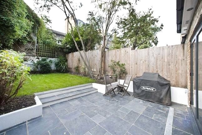 Stanlake Road, London, W12