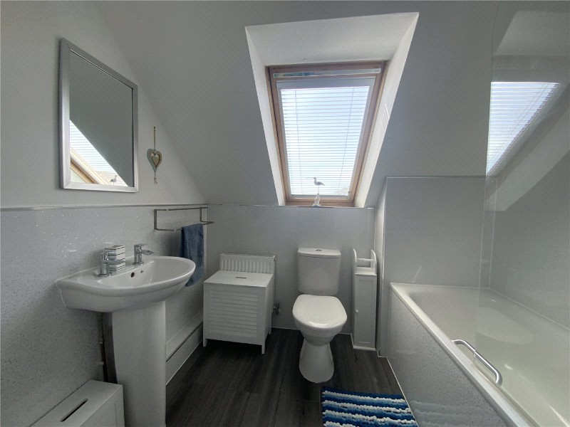 Fruitfields Close, Devizes, Wiltshire, SN10