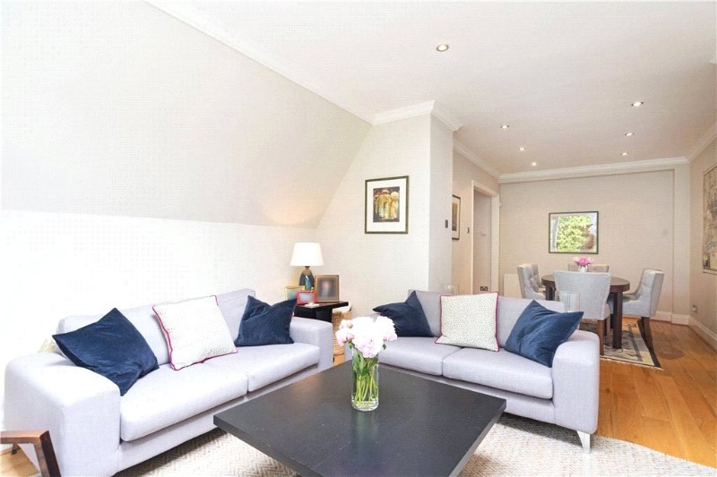 Charles Lane, London, NW8