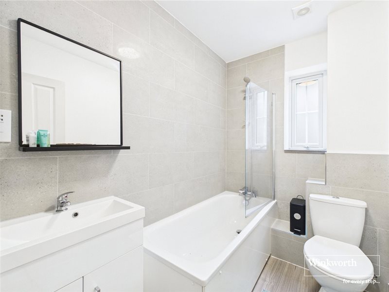 Western Elms Avenue, Reading, Berkshire, RG30