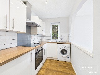 Rowe Court, Grovelands Road, Reading, Berkshire, RG30