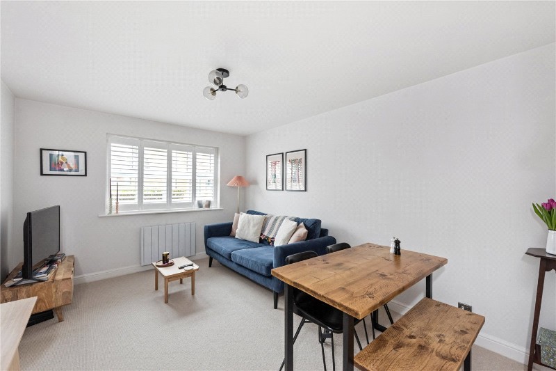 Henry Doulton Drive, London, SW17