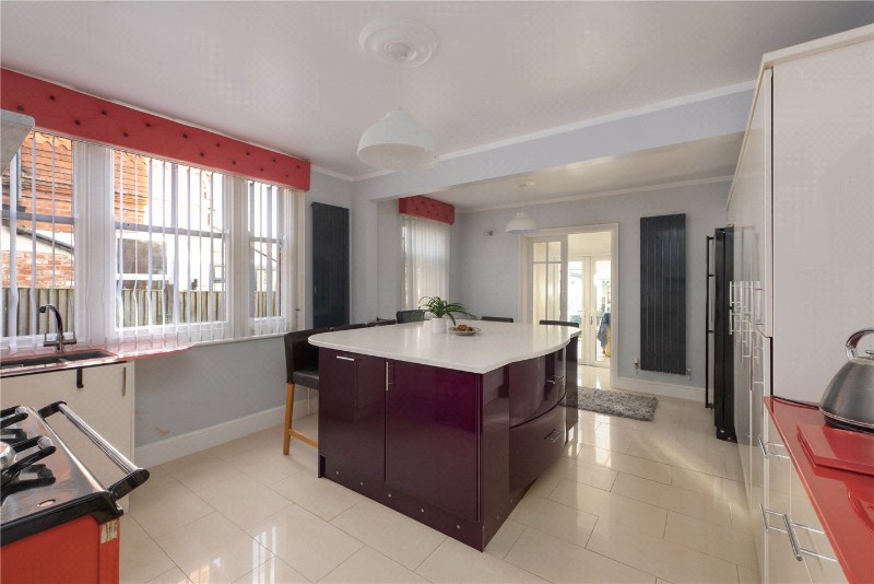 Jemmett Road, Ashford, Kent, TN23