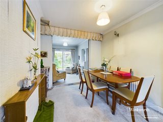 Brent Park Road, Hendon, NW4