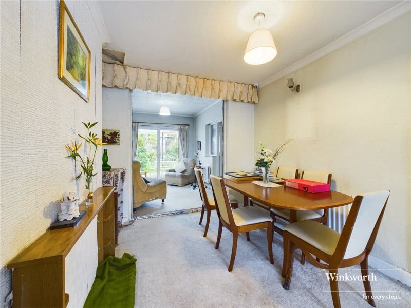 Brent Park Road, Hendon, NW4