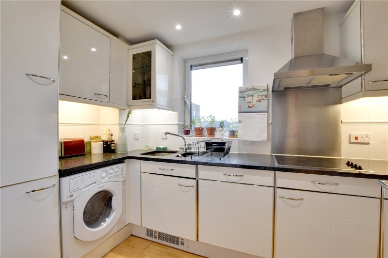 Stretton Mansions, Glaisher Street, Deptford, London, SE8