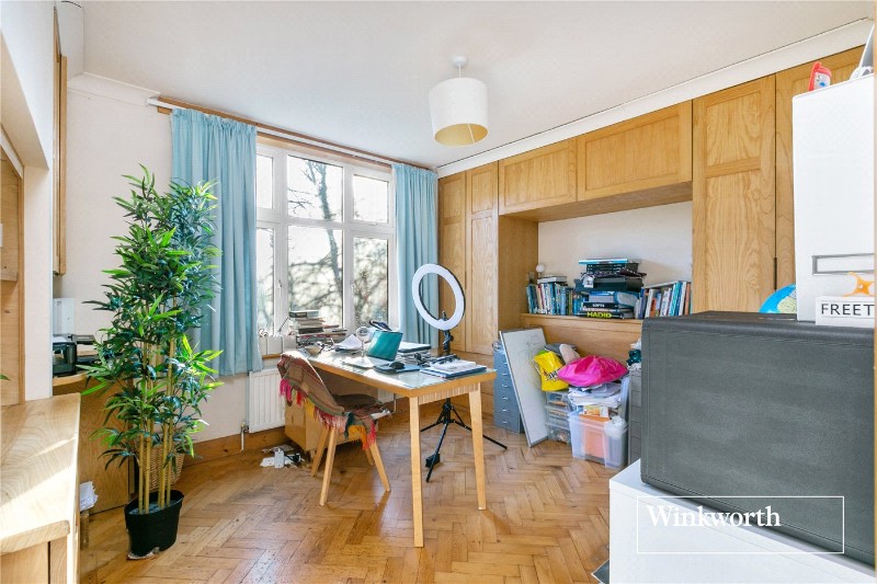 Stanhope Court, East End Road, Finchley, London, N3