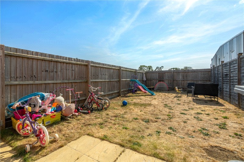 Harrier Way, Market Deeping, Peterborough, Lincolnshire, PE6