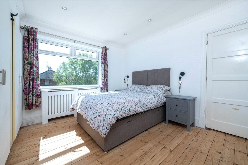 North Parade, Sleaford, Lincolnshire, NG34