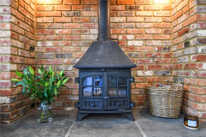 Cricket Hill, Finchampstead, Wokingham, Berkshire, RG40