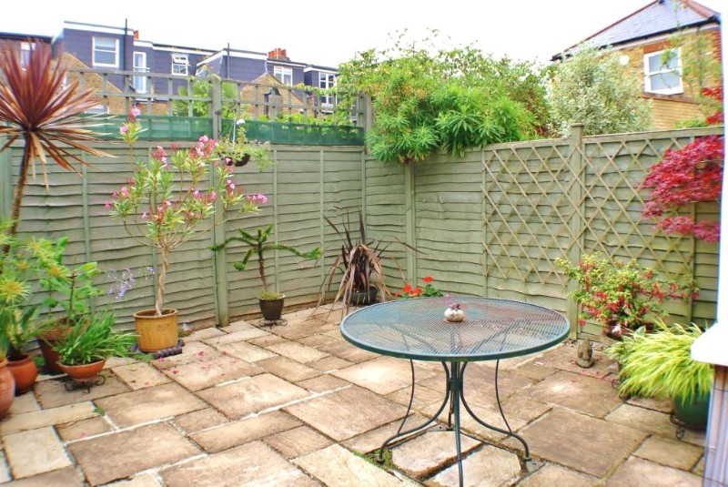 Standen Road, London, SW18