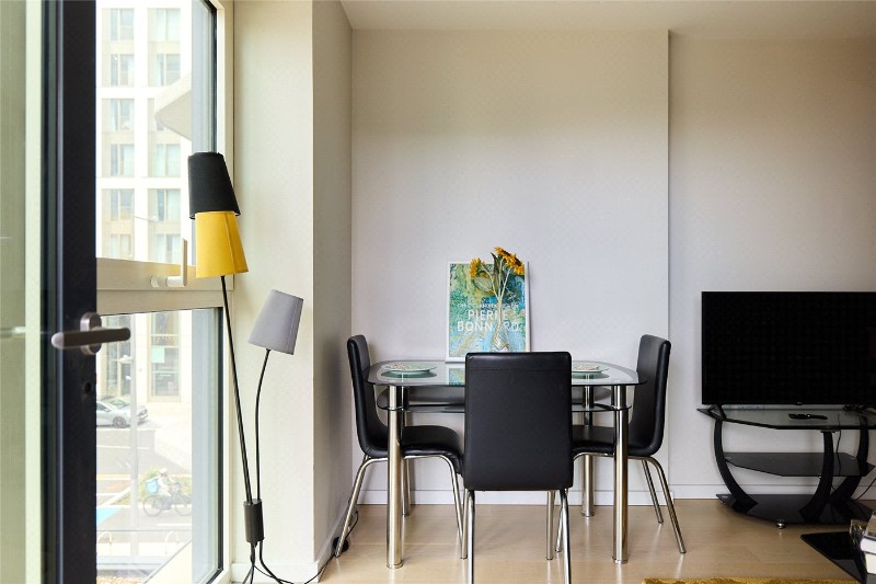 Glasshouse Gardens, London, E20
