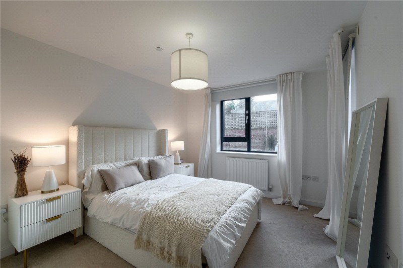 Beales Lane, Weybridge, Surrey, KT13