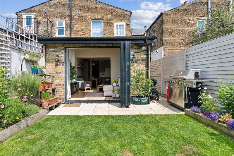 Pevensey Road, London, SW17