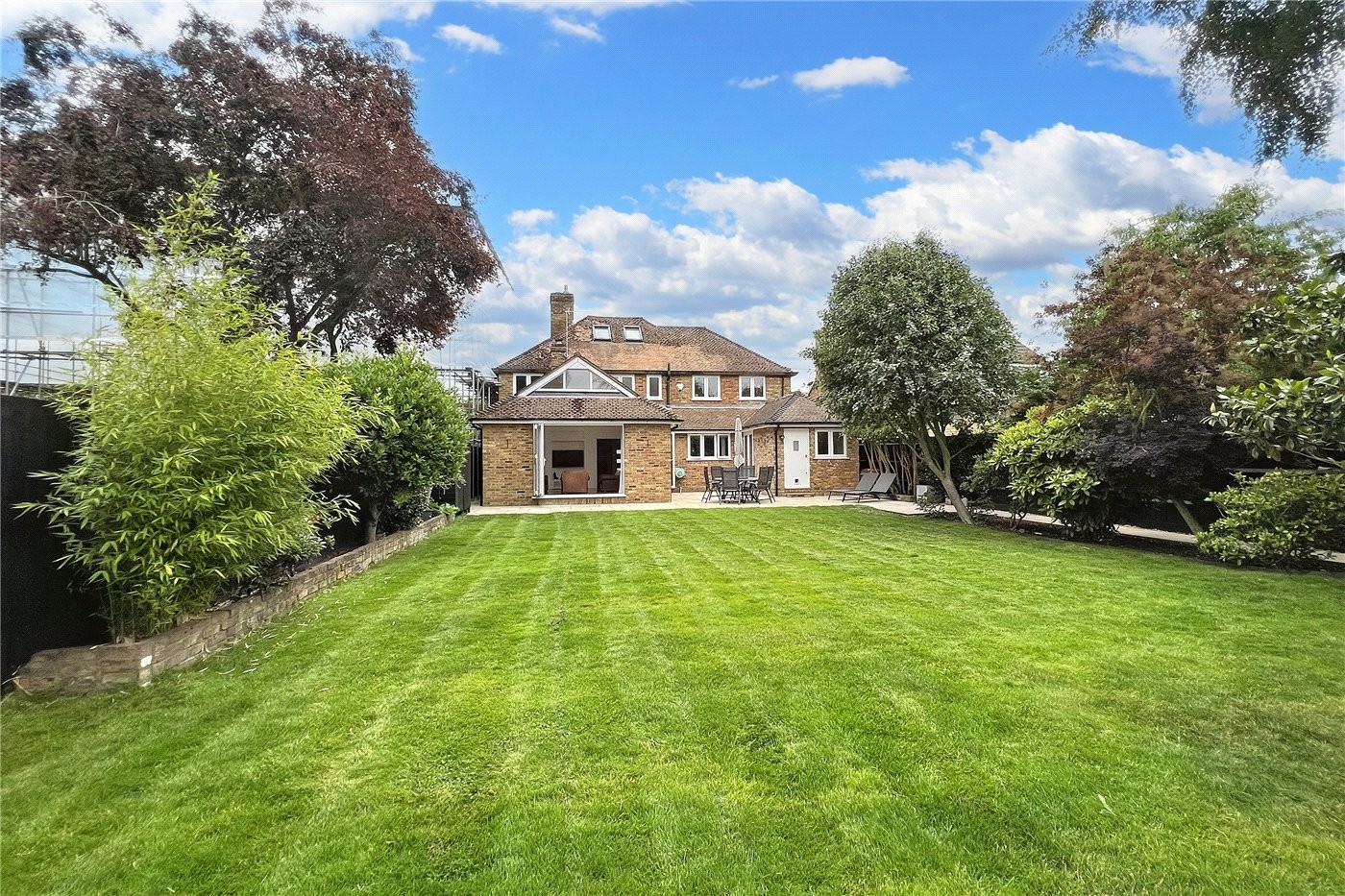 5 bedroom property for sale in Straight Bit, Flackwell Heath, HP10 (Ref