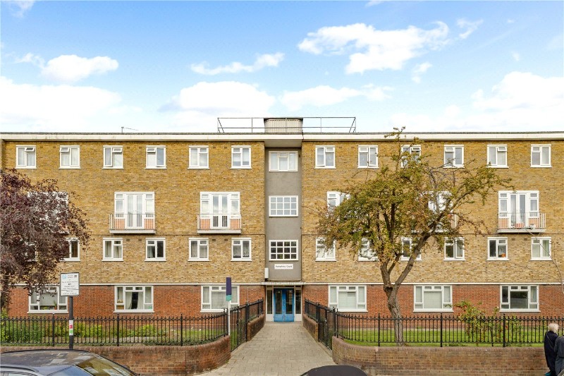 Humphrey Court, London, SW11
