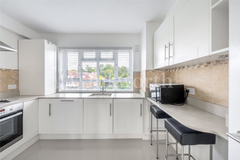 Finchley Road, London, NW11