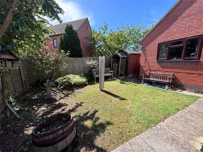 Woodward Court, Snitterfield, Stratford-upon-Avon, Warwickshire, CV37