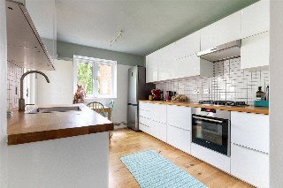 Highbury Quadrant, London, N5