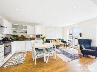 Sourton House, Battle Square, Reading, Berkshire, RG30