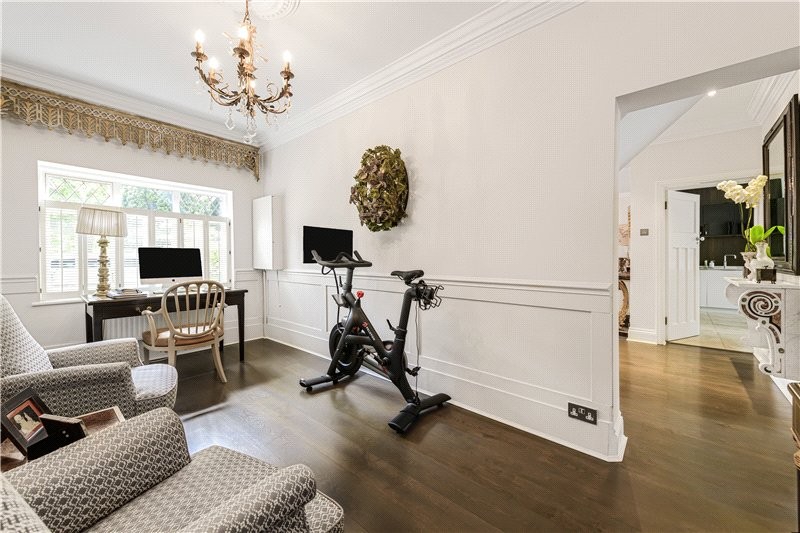 Suffolk Road, Barnes, London, SW13