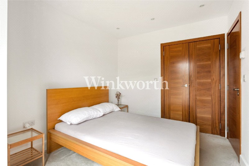 Belz Drive, London, N15