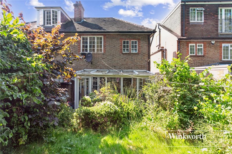 Nether Street, Finchley, London, N3