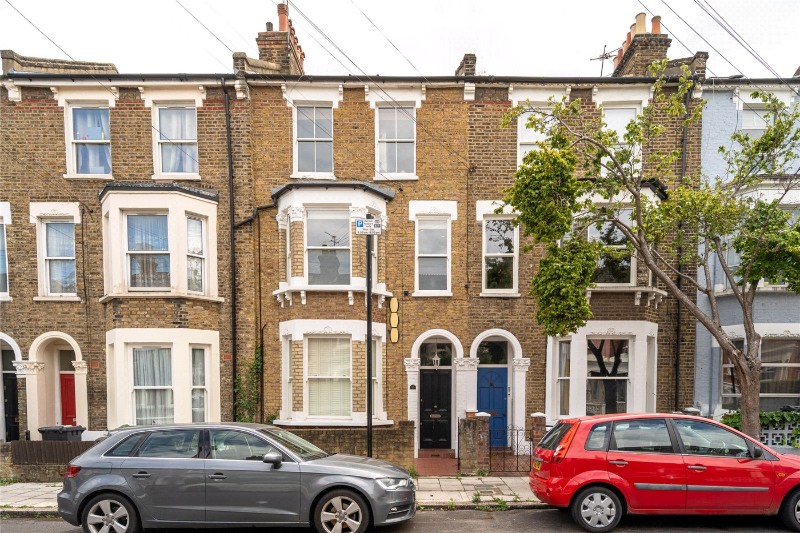 Raeburn Street, London, SW2