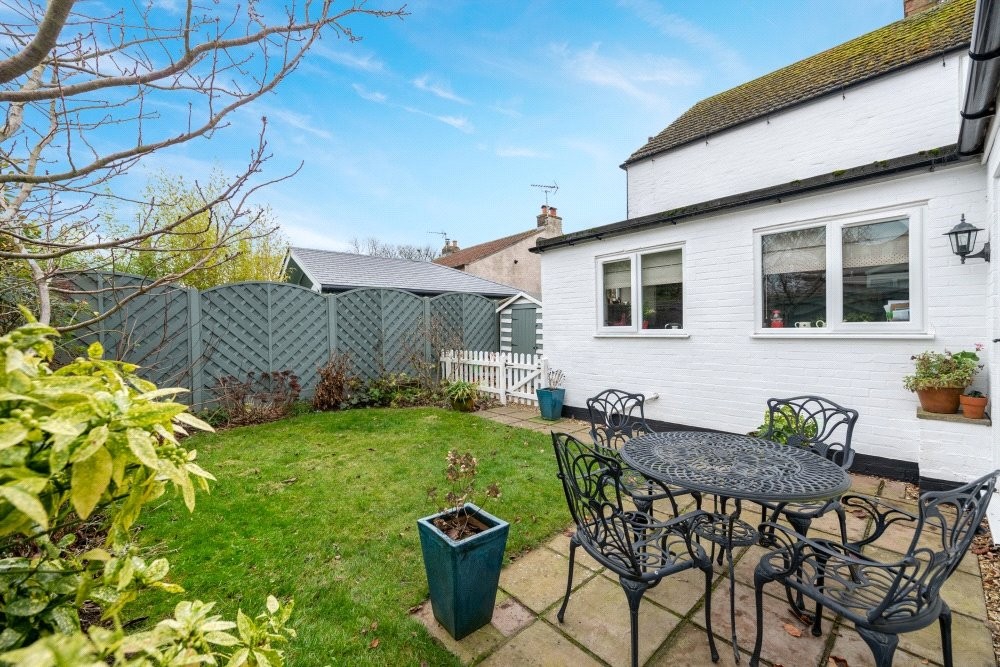 3 bedroom property for sale in Main Road, Dyke, Bourne, PE10 (Ref