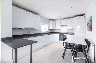 Station Road, Finchley, London, N3