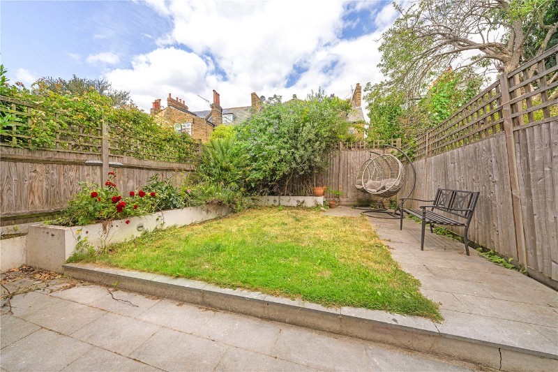 Kelmore Grove, East Dulwich, London, SE22