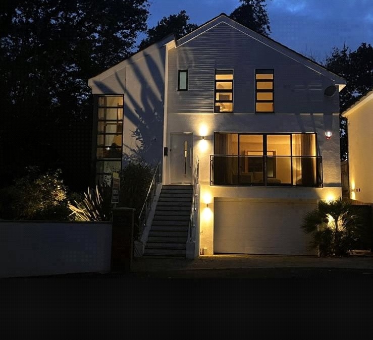 Brownsea View Avenue, Poole, Dorset, BH14