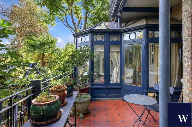 Southwood Lane, London, N6