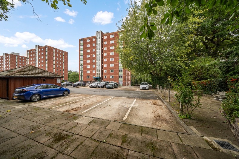 Porchester Mead, Beckenham, BR3