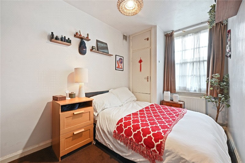 Holland Street, London, W8