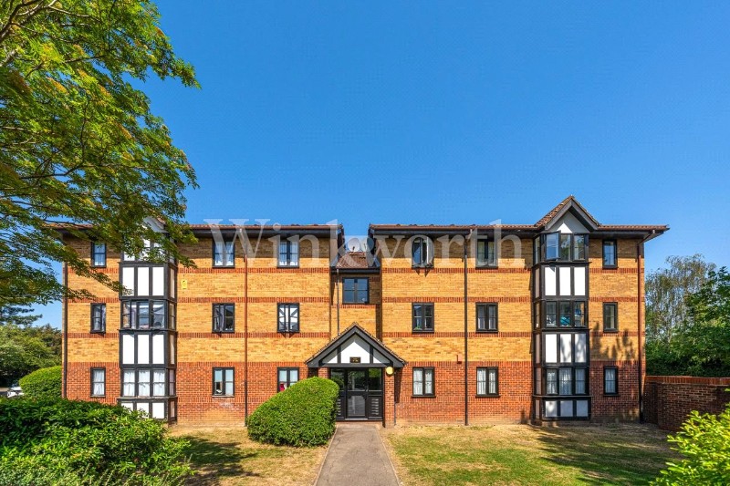 Woodvale Way, London, NW11