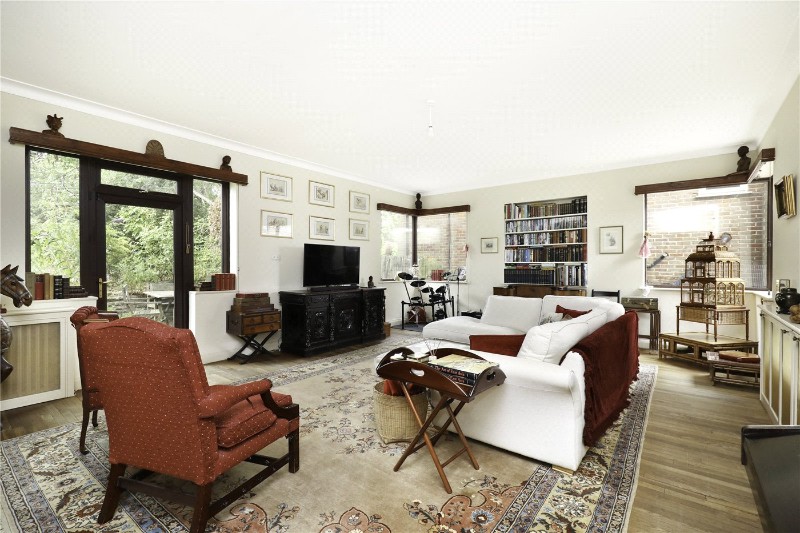 Dallas Road, London, United Kingdom, W5