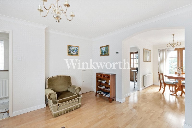 Crothall Close, London, N13