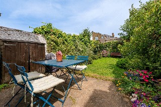 Buchanan Gardens, London, NW10