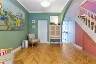 Graveney Road, London, SW17
