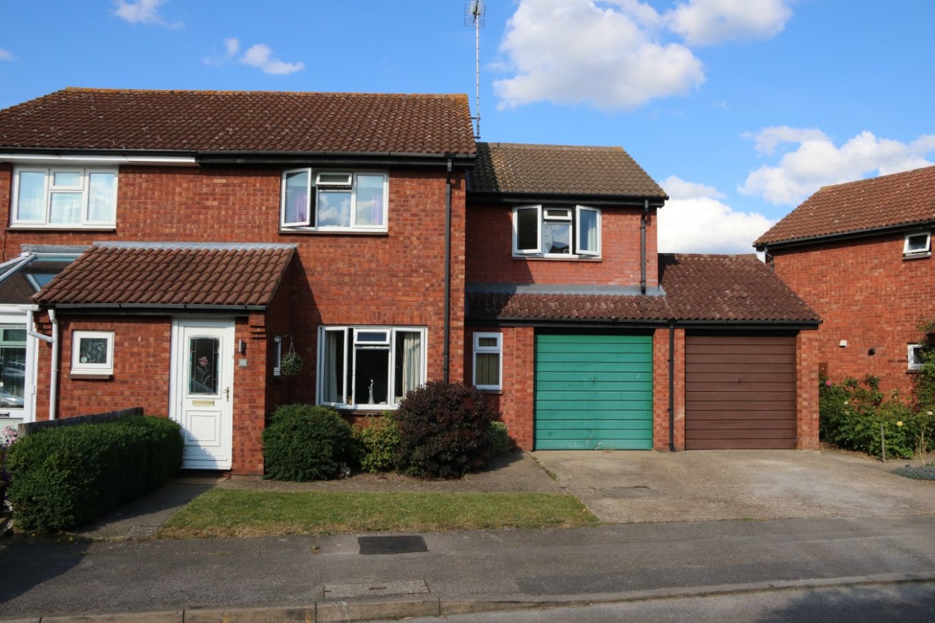 3 bedroom property for sale in Flamborough Close, Lower Earley, Reading