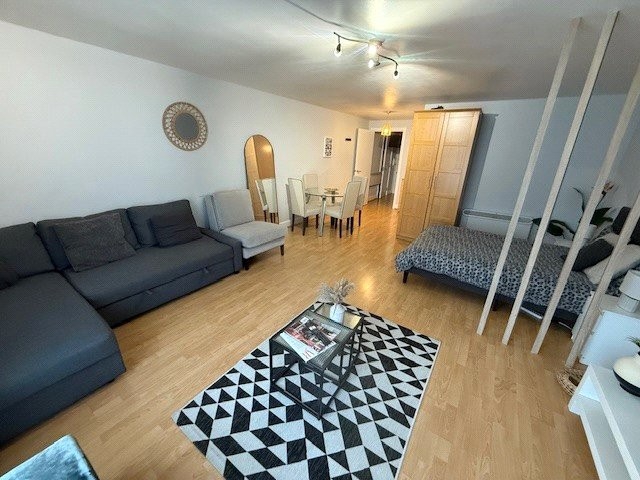 Venus House, 160 Westferry Road, London, E14