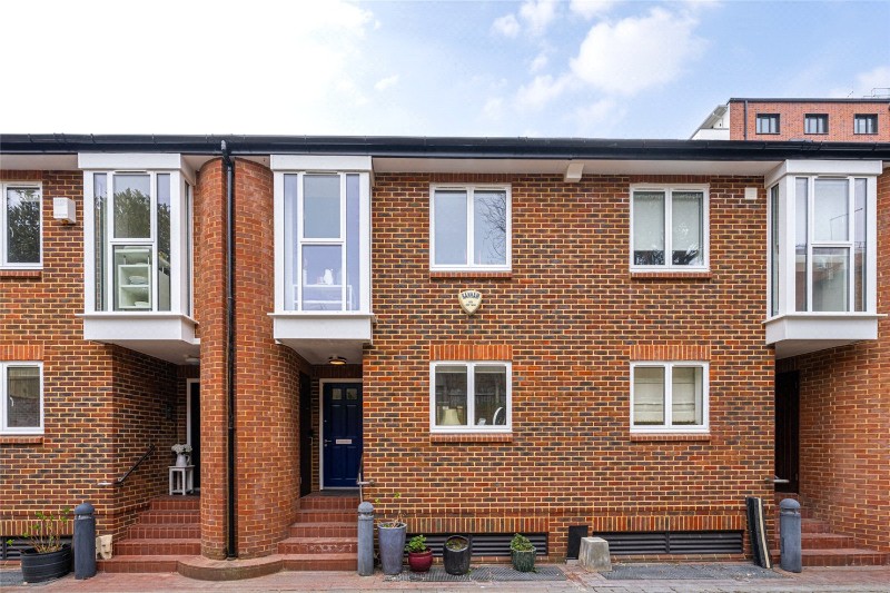 Grace&#39;s Mews, Abbey Road, St John&#39;s Wood, London, NW8