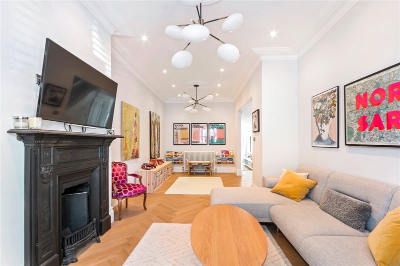 Noyna Road, London, SW17