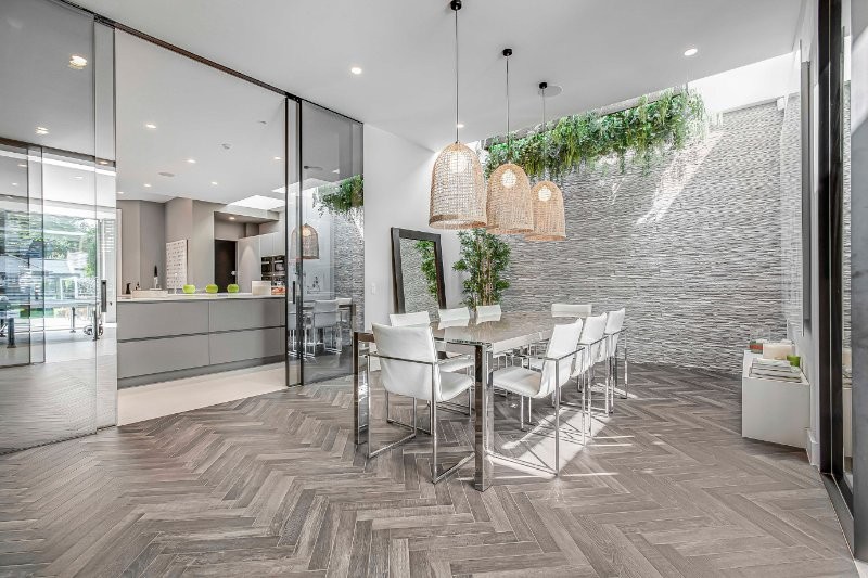 Castelnau, Barnes, London, SW13