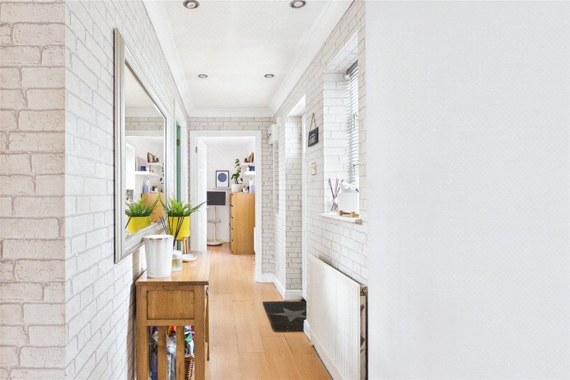 Byron Close, London, SW16