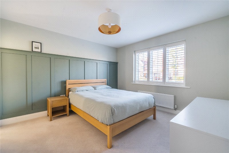 Potters Mews, Wrecclesham, Farnham, Surrey, GU10